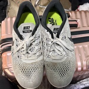 Nike Free RN Light Gray Running Shoes